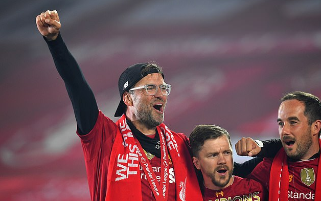 国际足联宣布创办U15世界杯，首届比赛将在2026年推出（国际足联将推出U15世界杯，首届赛事定于2026年举行）