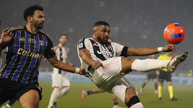 火箭队开启新赛季训练日（火箭队新赛季训练日启幕）