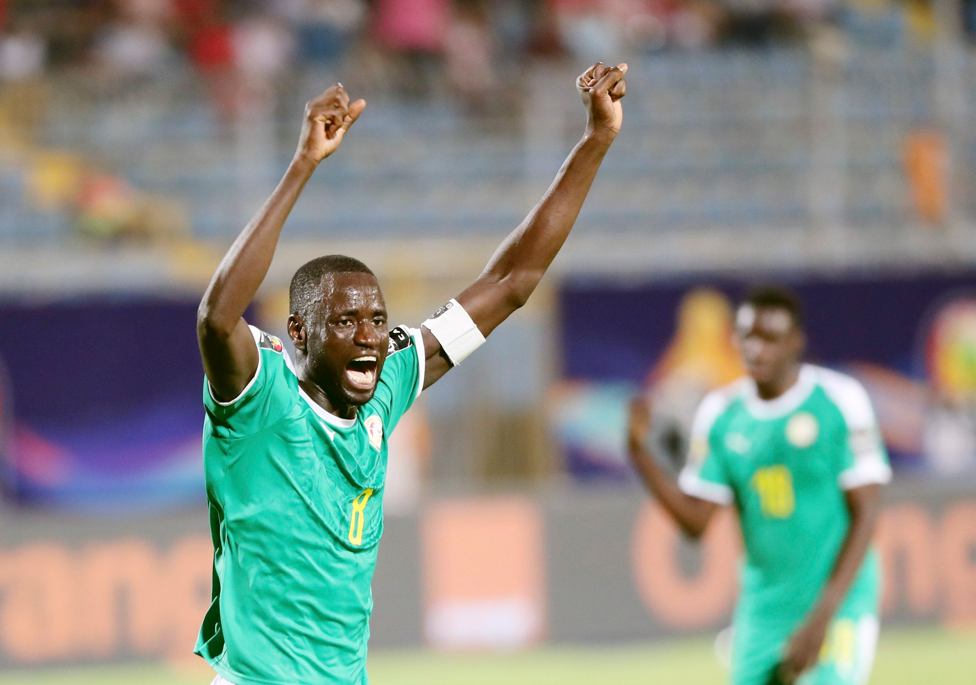 马卡：赫伊森将在对阵阿拉维斯时回归，姆巴佩仍待定（马卡报：赫伊森有望战阿拉维斯复出，姆巴佩出场成疑）