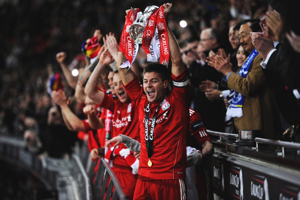 杜篮特篮下强打稳定胜局（杜兰特内线强攻锁定胜局）