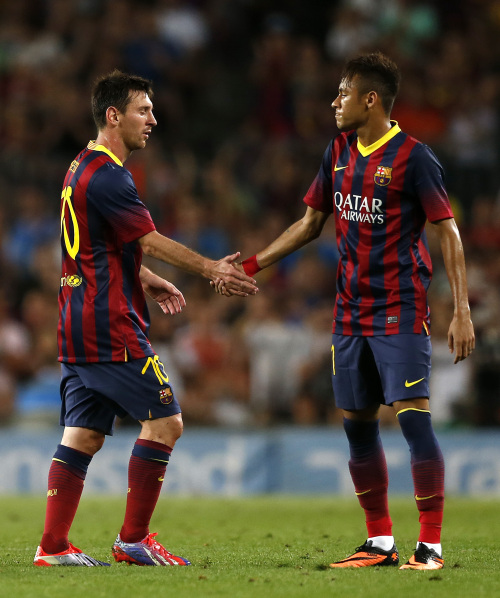 每体：克里斯滕森已回归巴萨合练，有望入选周中欧冠大名单（每体：克里斯滕森已随巴萨恢复合练，或将进入本周中欧冠名单）