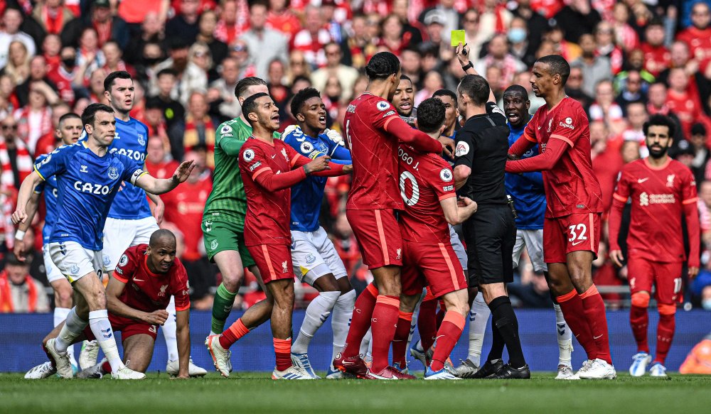 被篮球耽误了，奥尼尔若是当演员，一定也是著名的喜剧演员（如果不打篮球，奥尼尔注定是著名的喜剧演员）