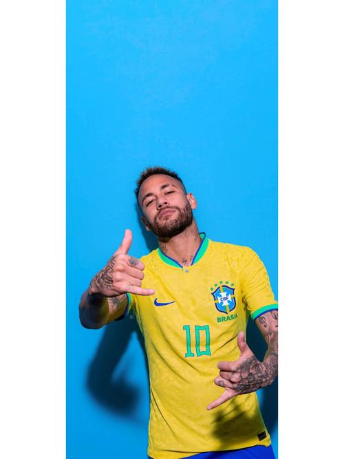 萨里：我们赢米兰是合理的；因西涅就像我儿子，俱乐部会决定（萨里：战胜米兰合情合理；因西涅像我儿子，去留由俱乐部定夺）